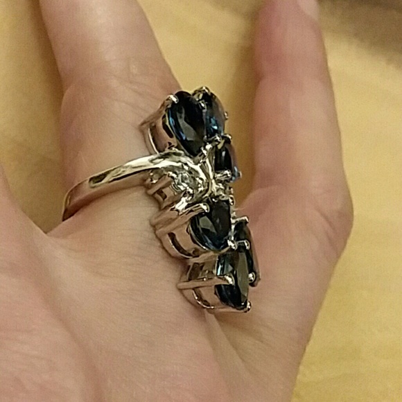 SOLD OUT - Picture 5 of 8